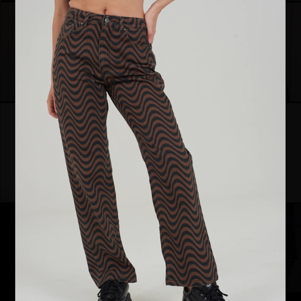 “28 Ragged Priest Brown & Black Wave Jean